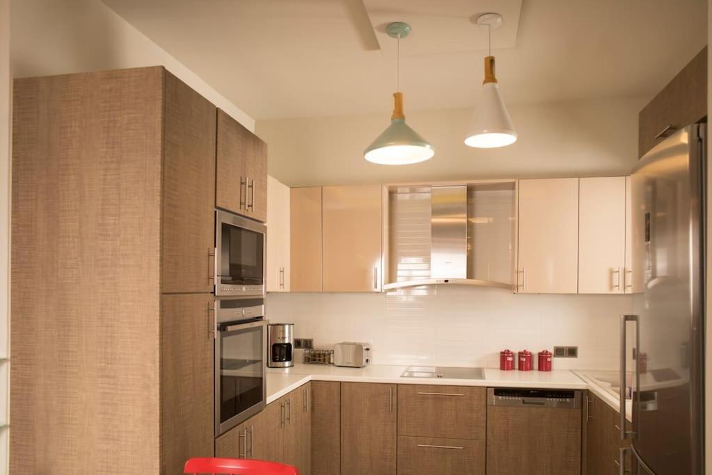 Deluxe Apartment In The Center Kalamáta Kültér fotó